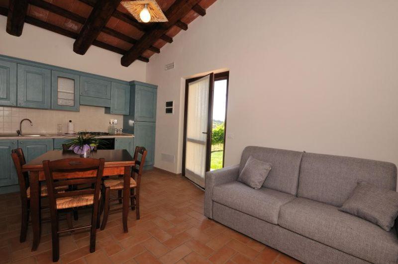 Agriturismo Casale Contessa Montebuono  Exterior photo